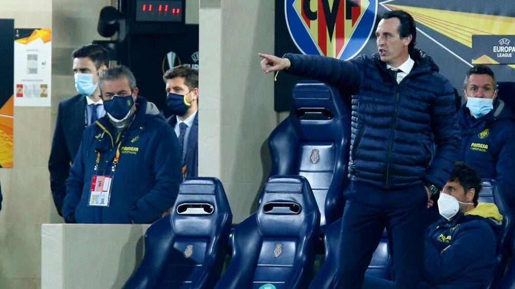 Unai Emery en un partido con el Villarreal 