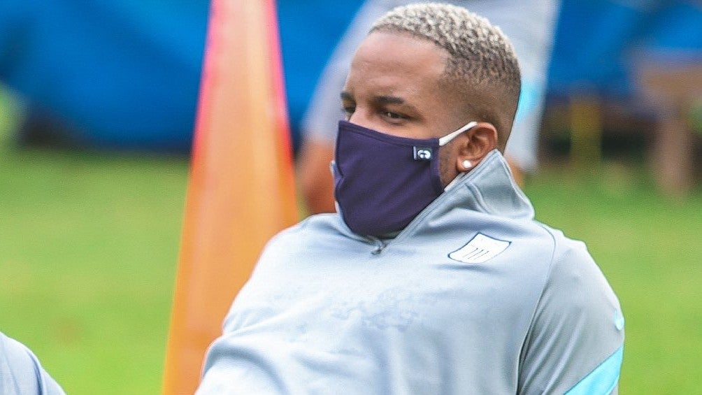 Jefferson Farfán en entrenamiento con el Alianza Lima