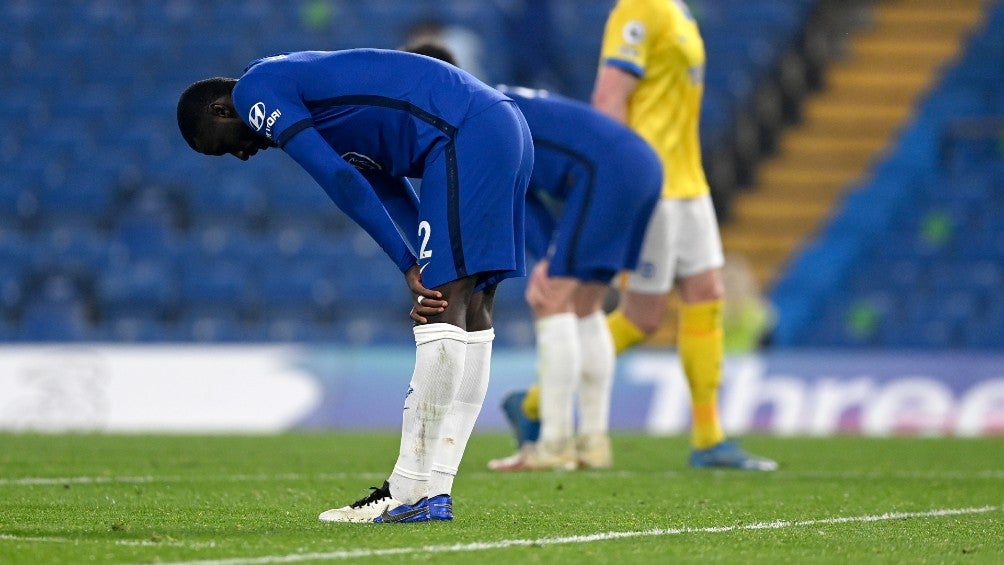 Antonio Rudiger del Chelsea reacciona ante empate frente al Brighton