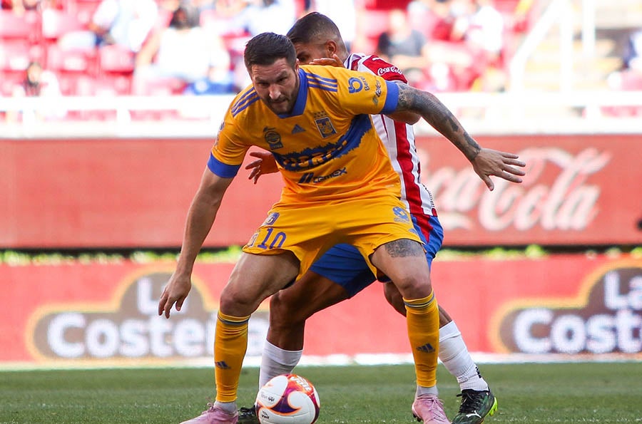 Gignac en juego ante Chivas