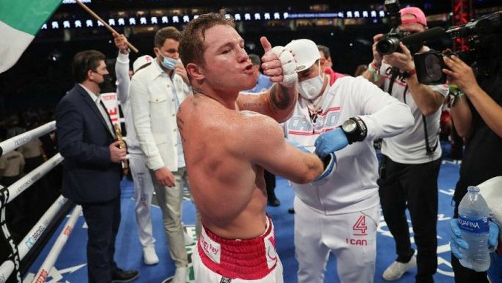 Canelo Álvarez después de una pelea 