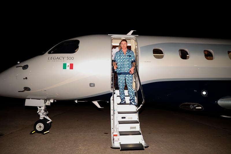 El mexicano arribando a Arlington