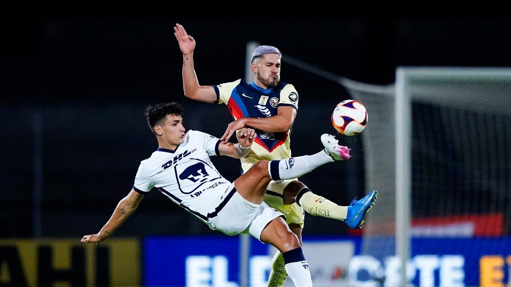 Bruno Valdez durante un partido con América