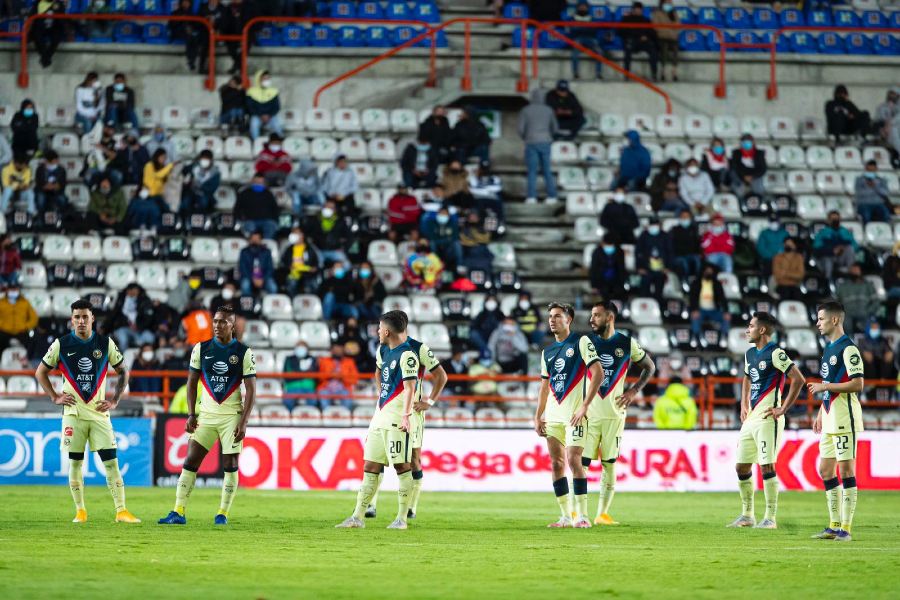 Jugadores del América en derrota vs Pachuca