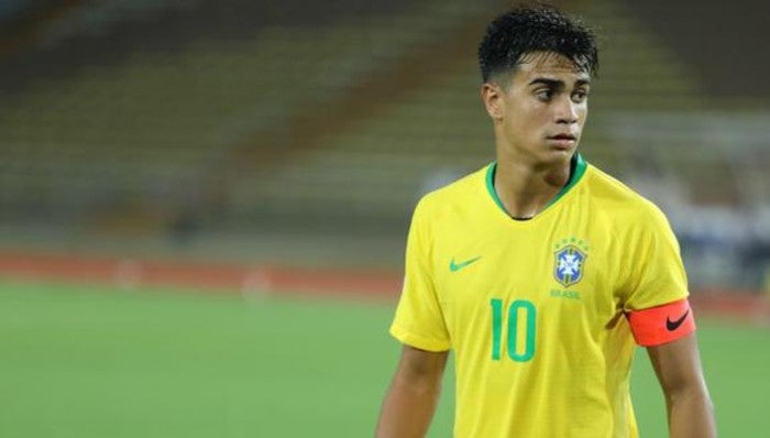 Reinier Jesus durante un partido con Brasil