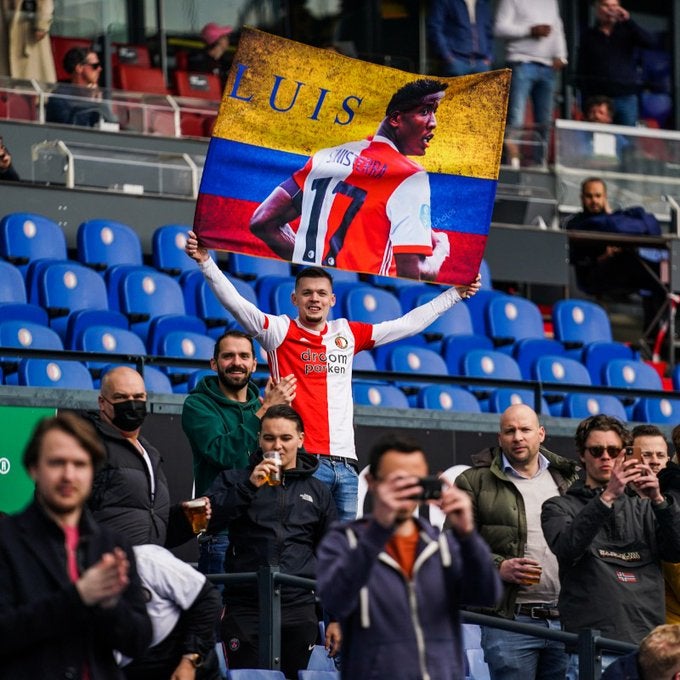 Aficionado del Feyenoord en un inmueble