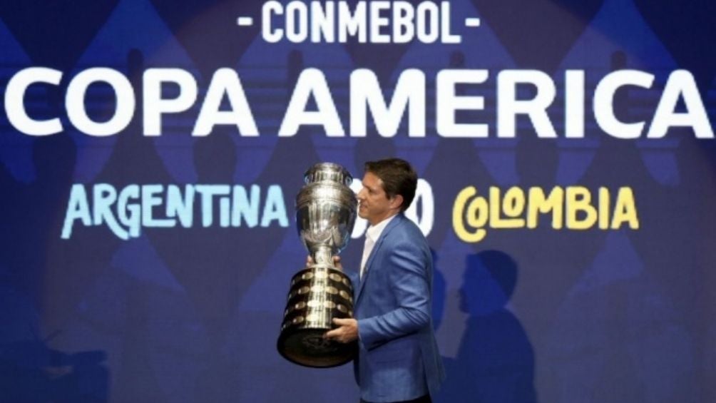 Argentina organizaría la Copa América en solitario 