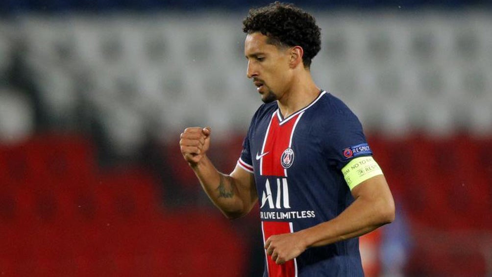 Marquinhos durante un duelo con el PSG 