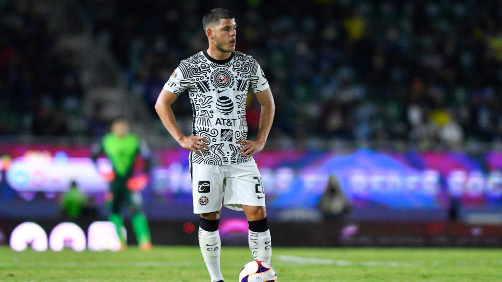 Richard Sánchez en partido con América