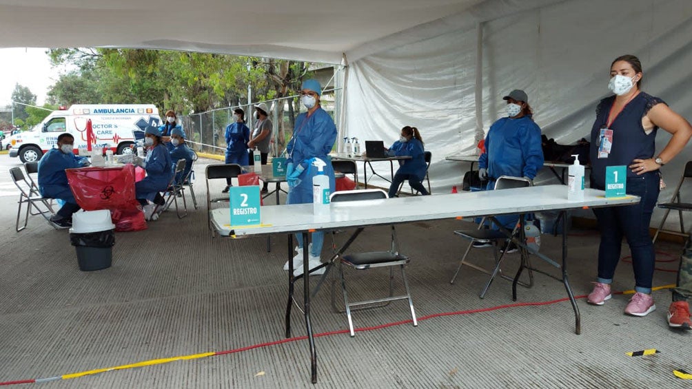 Centro de pruebas PCR al azar en el Estadio Cuauhtémoc 