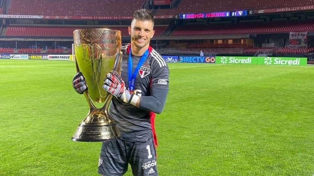 Tiago Volpi con el Campeonato Paulista 