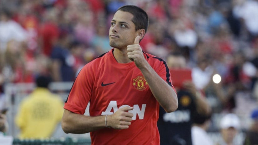 Javier Hernández durante un partido del Manchester United