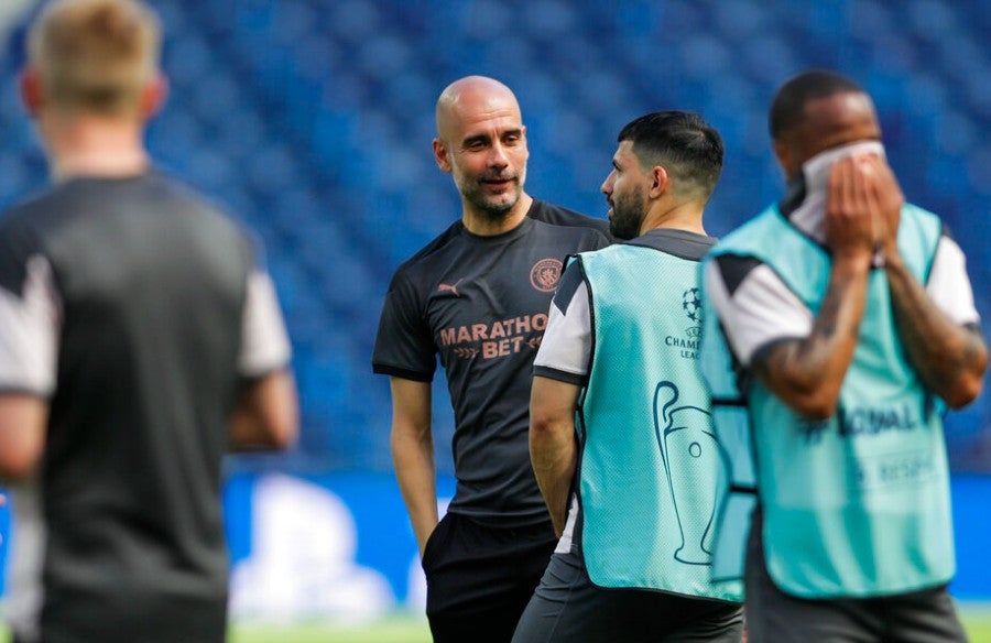 Pep Guardiola y sus dirigidos previo a medirse al Chelsea