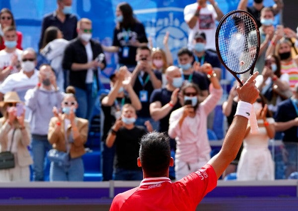 El serbio Djokovic compartió con su triunfo con el público