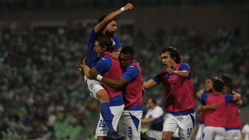 Cruz Azul tiene ventaja de un gol