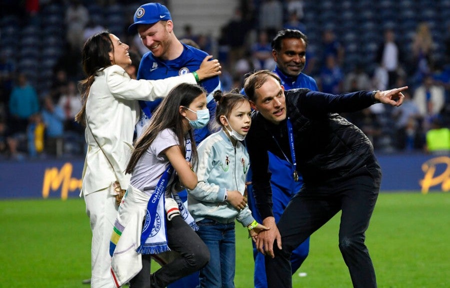 El técnico alemán con su familia