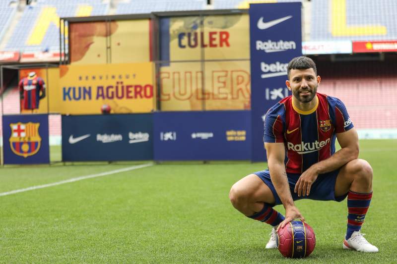 Kun Agüero en presentación