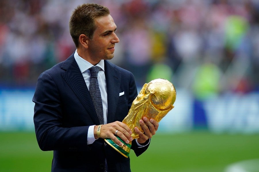 Philipp Lahm con la Copa del Mundo