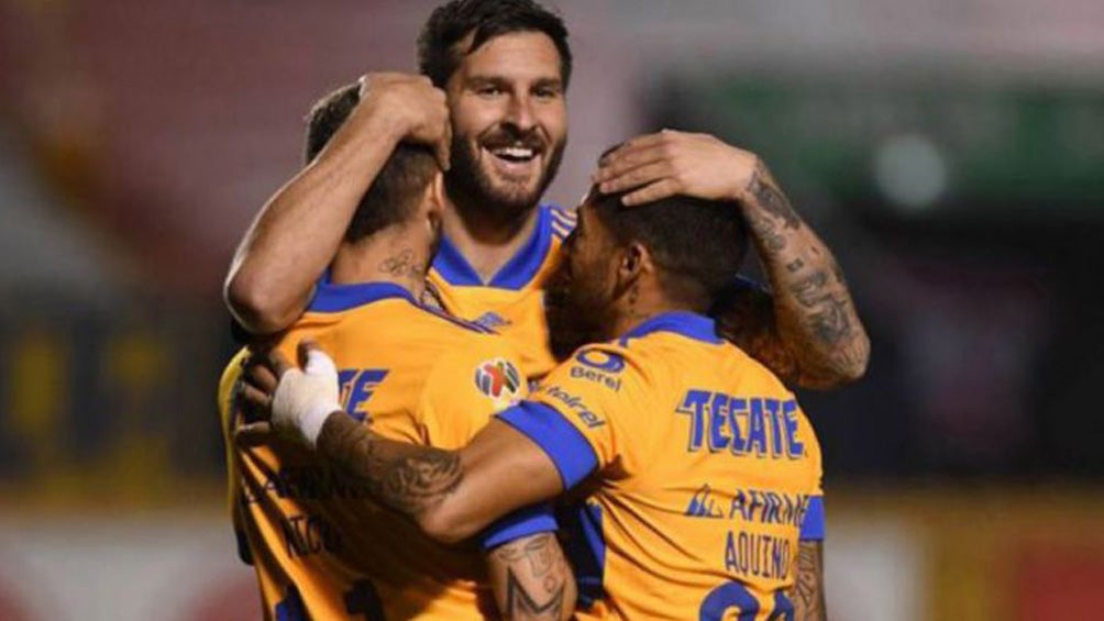 Gignac en festejo con Tigres