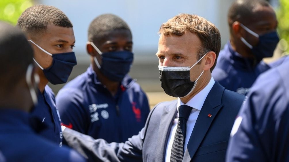 Mbappé y Macron 