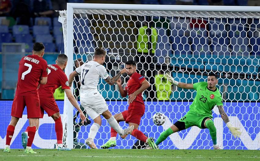 Gol de Ciro Immobile ante Turquía