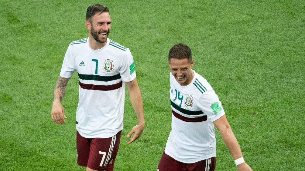 Layún sobre Chicharito: 'Me ha externado las ganas que tiene de volver a la Selección'