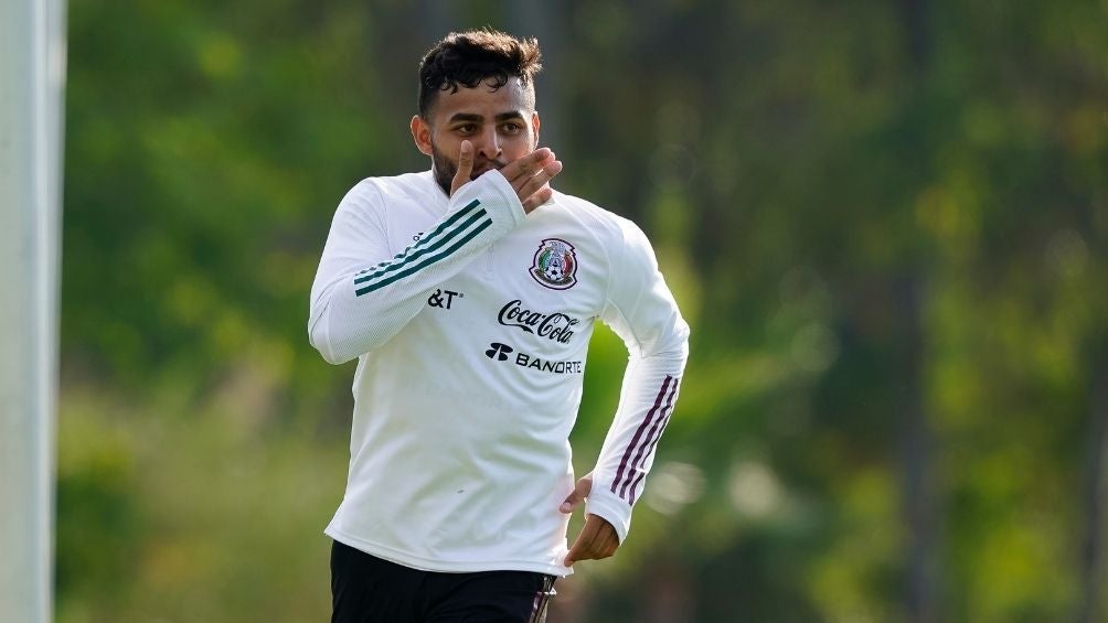 Alexis Vega con Selección 