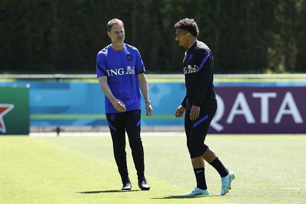 Holanda debuta ante Ucrania