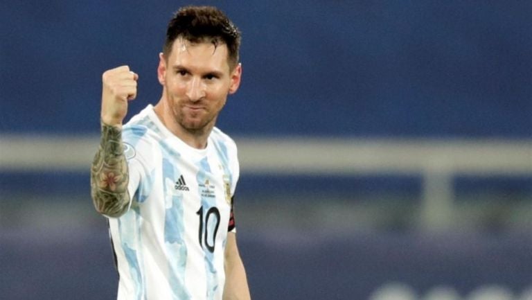 Lionel Messi en festejo con Argentina