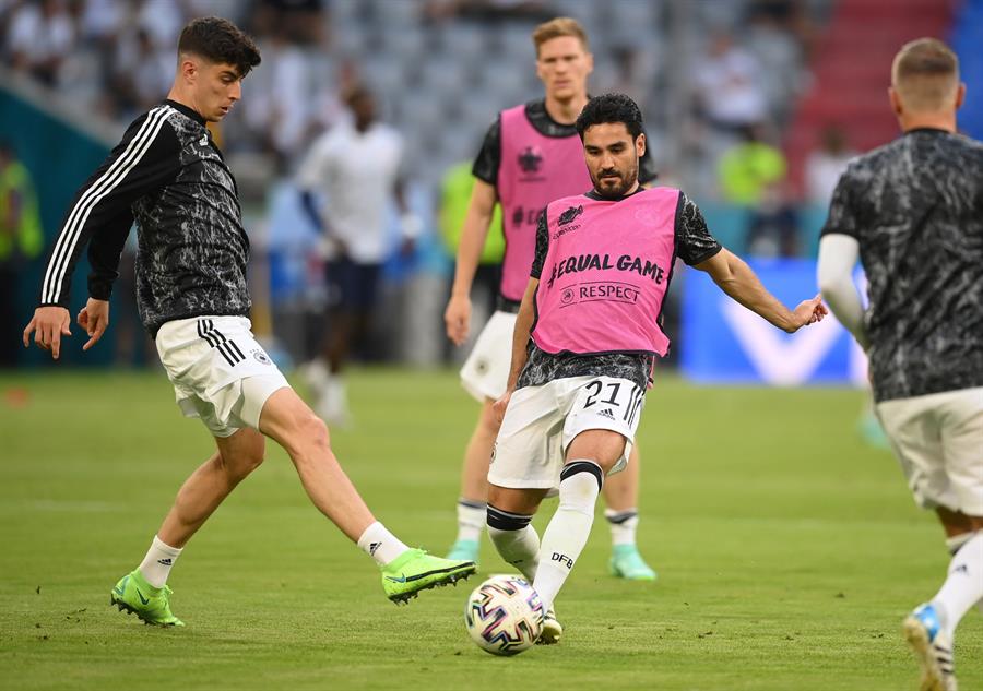 El jugador del City calentando para un partido