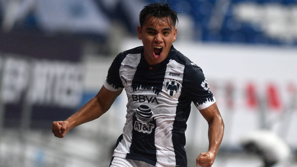 Charly Rodríguez en festejo con Rayados