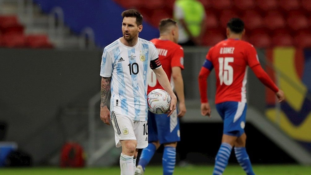 Lionel Messi en victoria vs Paraguay