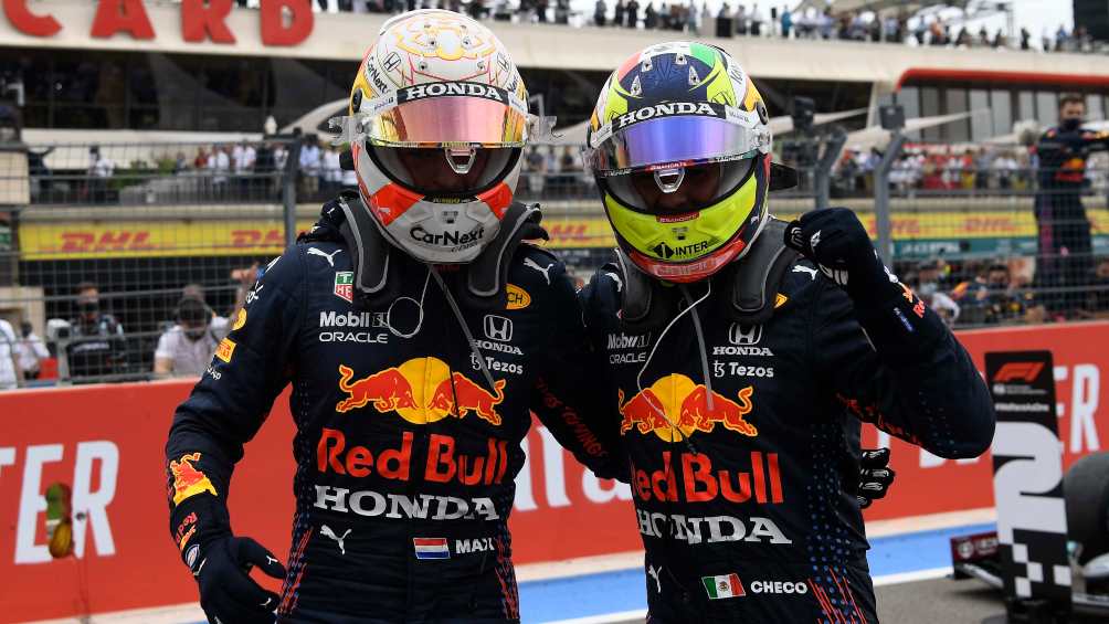 Max Verstappen y Checo Pérez