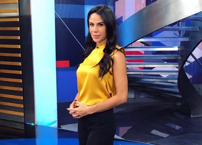 Paola Rojas en noticiero