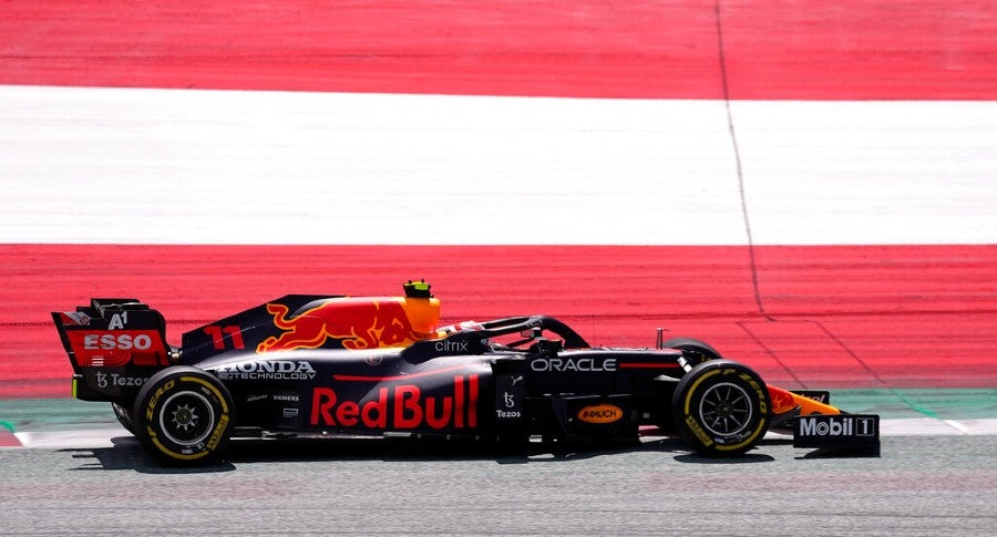 Checo Pérez durante al Gran Premio de Estiria