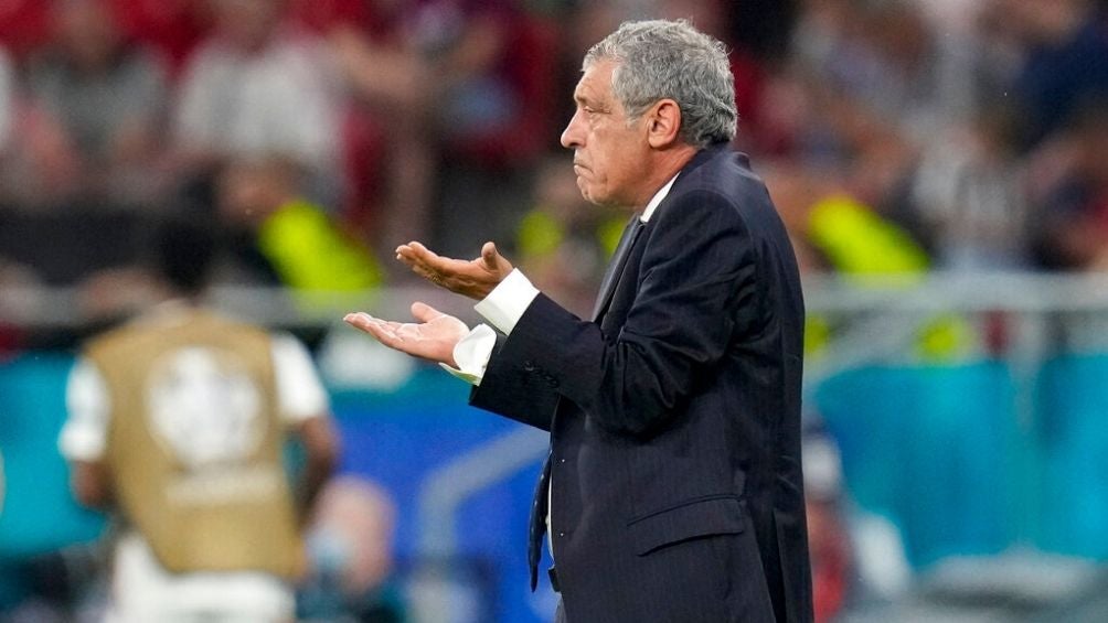 Fernando Santos en el partido con Portugal 