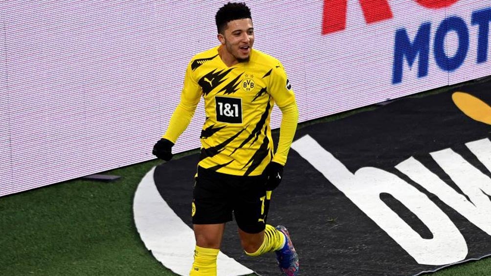 Jadon Sancho festeja un gol con el Borussia Dortmund