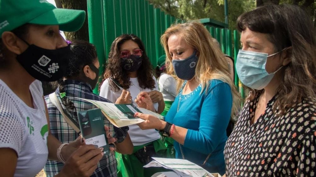 Comenzará vacunación en cinco alcaldías