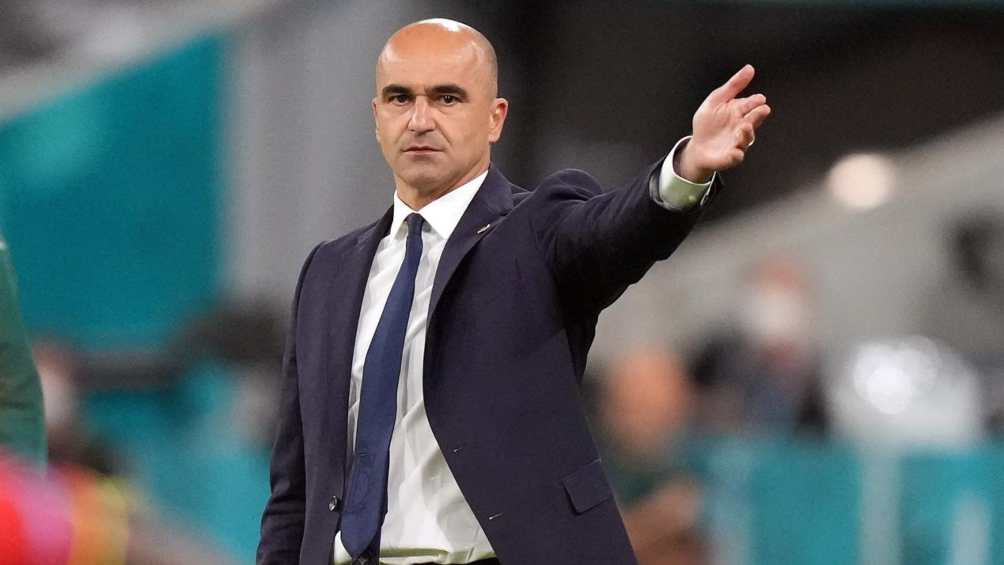 Roberto Martínez  dirigiendo