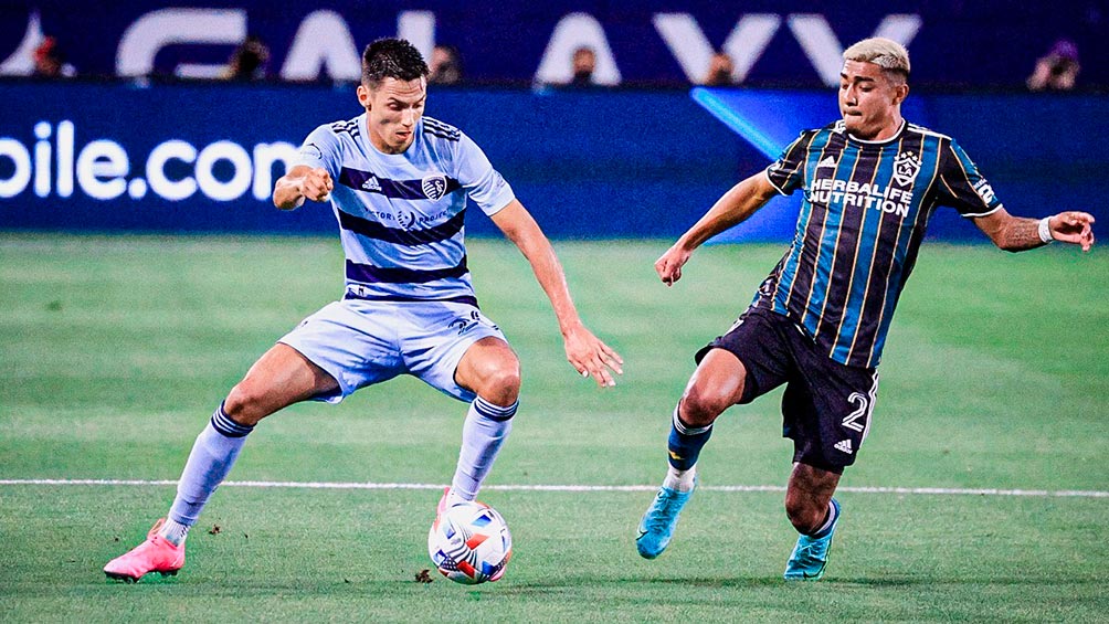 Chicharito Hernández: Galaxy perdió ante Sporting Kansas City, nuevo líder del Oeste