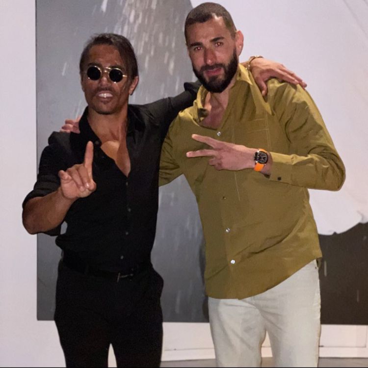 'Salt bae' junto a Karim Benzema 