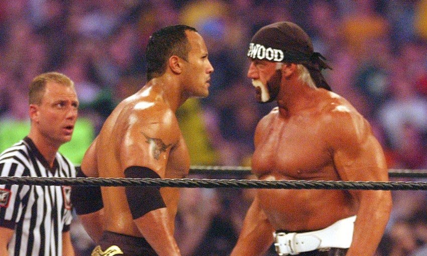 The Rock y Hulk Hogan en Wrestlemania X8