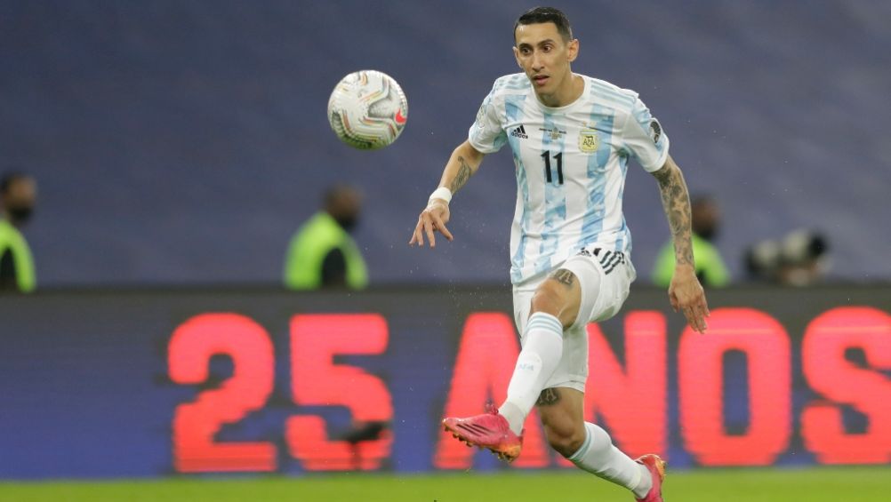 Di María anotando el único gol de la Final de la Copa América