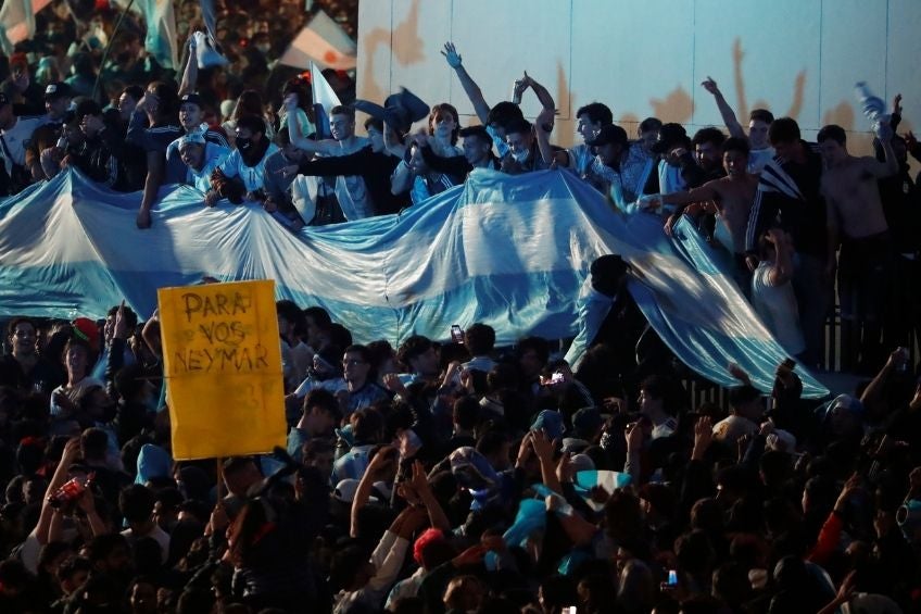 Festejos en el Obelisco de Buenos Aires