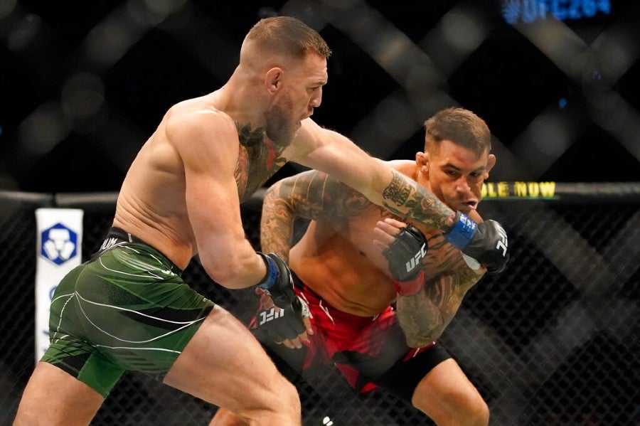 Conor McGregor en derrota ante Dustin Poirier