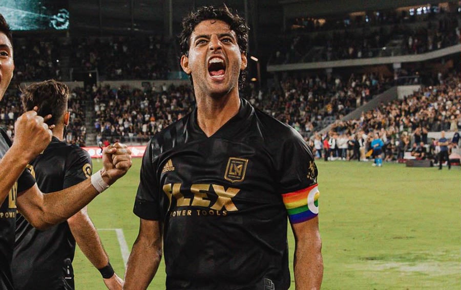 Vela celebra gol ante Real Salt Lake City