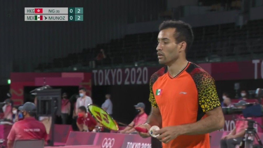 Lino Muñoz cayó en su debut en bádminton