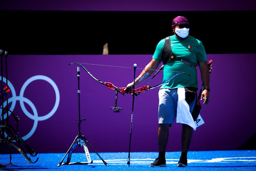 Luis 'El Abuelo' Álvarez en competencia