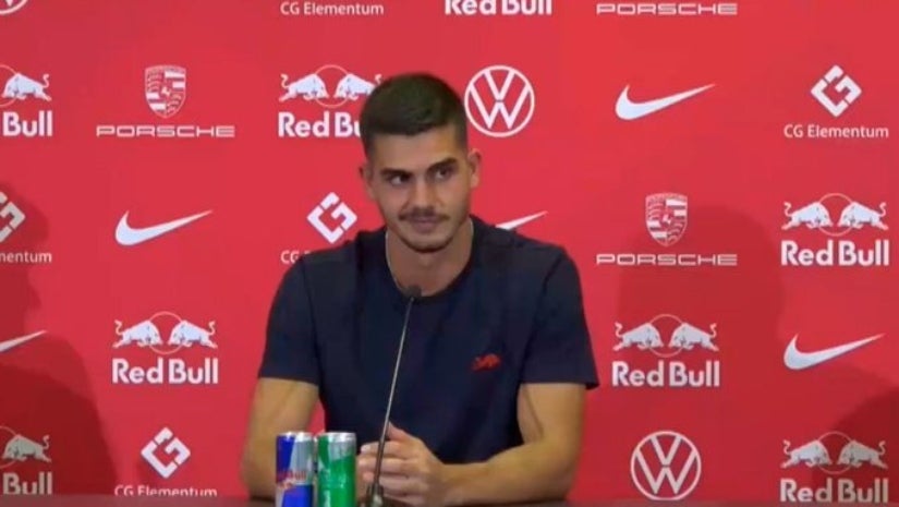 André Silva en su presentación como jugador del Leipzig