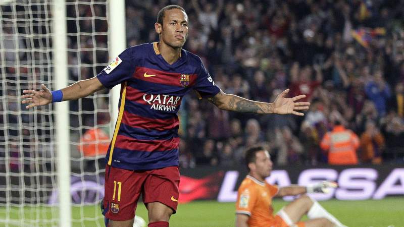 Neymar en festejo de gol